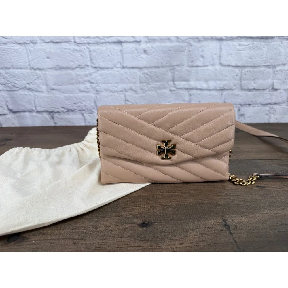 Tory Burch tory burch